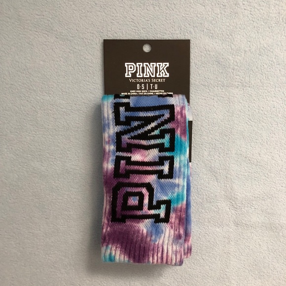PINK Victoria's Secret Other - Pink socks ✨